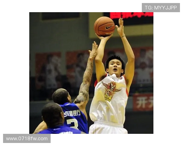 丁彦雨航带领山东男篮重返巅峰之路 回顾奋斗历程与未来展望