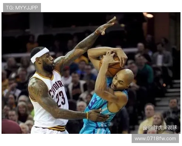 勇士与骑士激烈对决 展现巅峰对抗再度上演经典战役