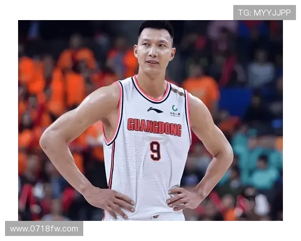 易建联再度回顾辉煌篮球生涯展望中国男篮未来发展方向