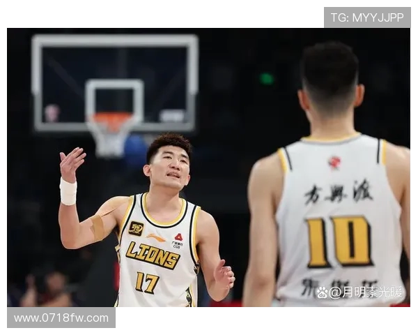 CBA季后赛精彩回顾深圳对阵北京全场录像精彩瞬间分析